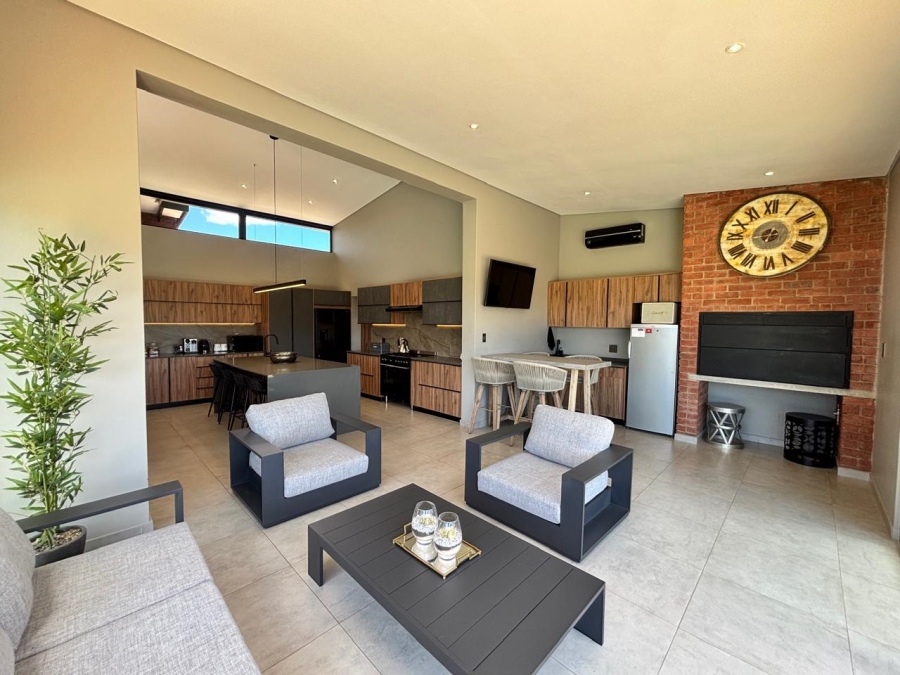 3 Bedroom Property for Sale in Van Der Hoff Park North West